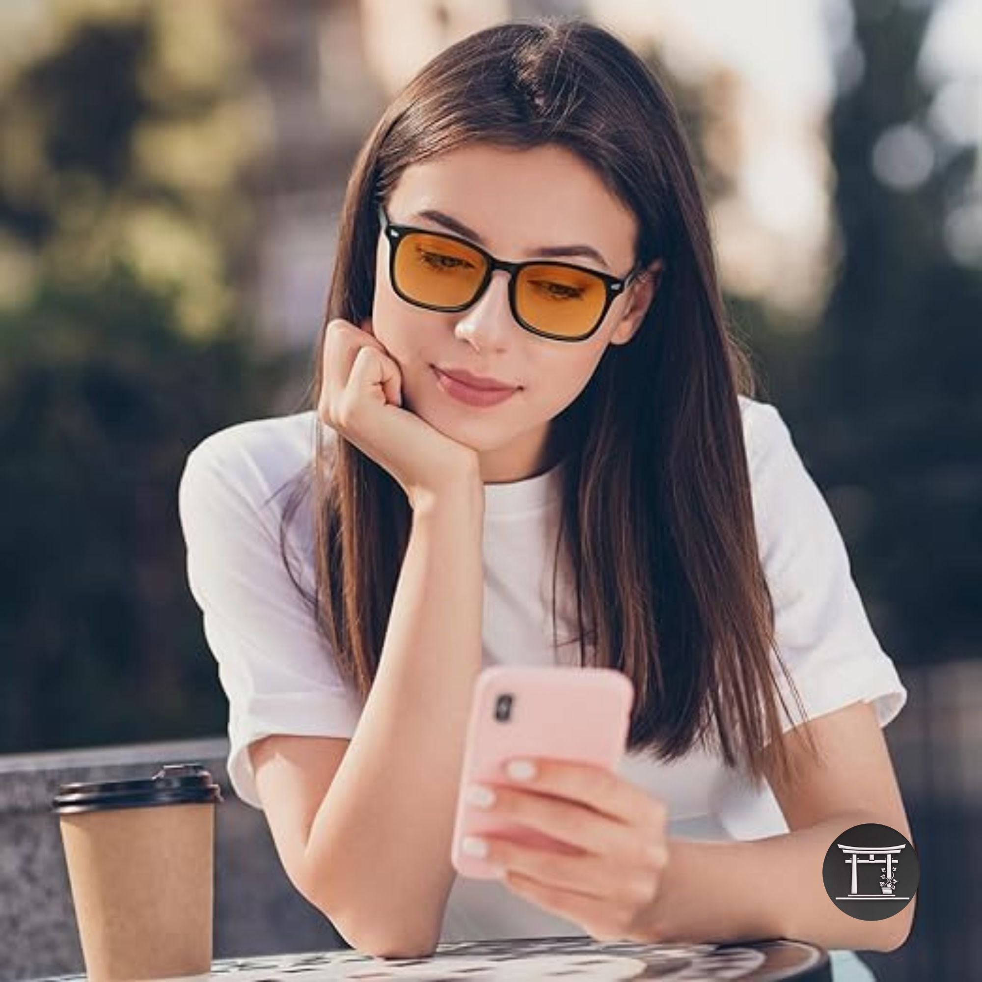 Ulleres amb filtre de llum blava/ Gafas con filtro de luz azul